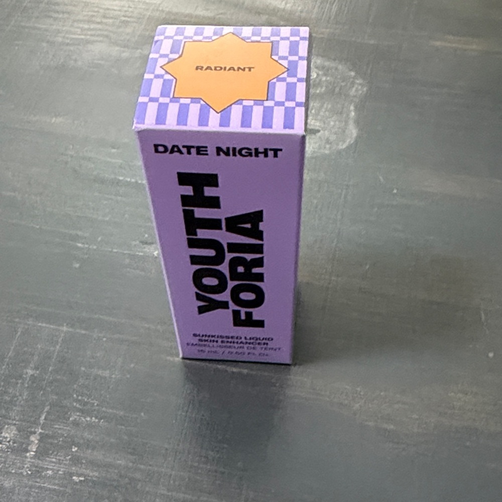 Youth foria Date Night sun-kissed liquid skin enhancer radiant
